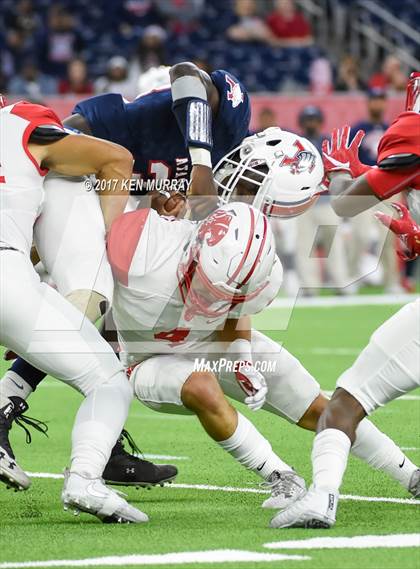 Thumbnail 2 in Atascocita vs. Katy (UIL 6A D1 Regional Semifinal) photogallery.