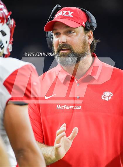 Thumbnail 2 in Atascocita vs. Katy (UIL 6A D1 Regional Semifinal) photogallery.