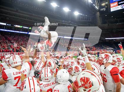 Thumbnail 3 in Atascocita vs. Katy (UIL 6A D1 Regional Semifinal) photogallery.
