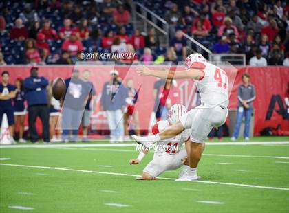 Thumbnail 2 in Atascocita vs. Katy (UIL 6A D1 Regional Semifinal) photogallery.