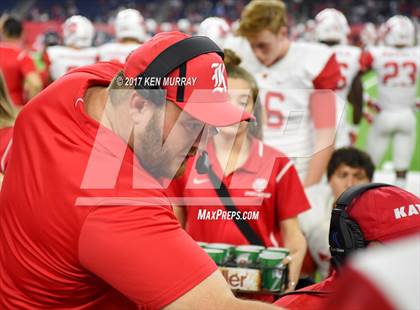 Thumbnail 3 in Atascocita vs. Katy (UIL 6A D1 Regional Semifinal) photogallery.