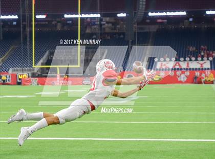 Thumbnail 3 in Atascocita vs. Katy (UIL 6A D1 Regional Semifinal) photogallery.