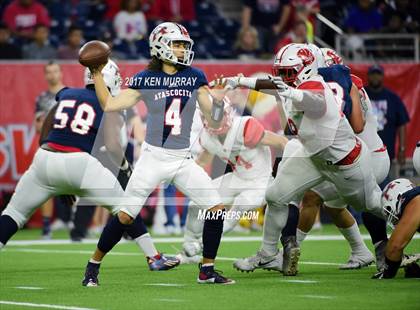 Thumbnail 3 in Atascocita vs. Katy (UIL 6A D1 Regional Semifinal) photogallery.