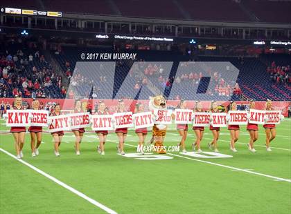 Thumbnail 2 in Atascocita vs. Katy (UIL 6A D1 Regional Semifinal) photogallery.