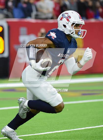 Thumbnail 3 in Atascocita vs. Katy (UIL 6A D1 Regional Semifinal) photogallery.