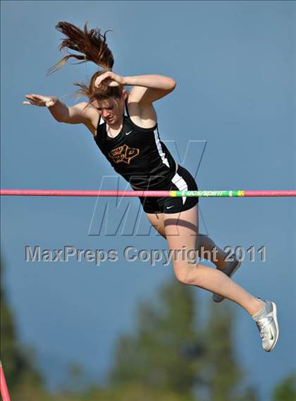 Thumbnail 1 in 44th Arcadia Invitational (Saturday's Girls Field Events) photogallery.