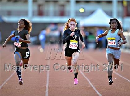 Thumbnail 1 in 44th Arcadia Invitational (Saturday's Girls Field Events) photogallery.