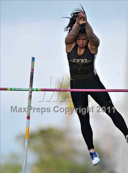 Thumbnail 2 in 44th Arcadia Invitational (Saturday's Girls Field Events) photogallery.