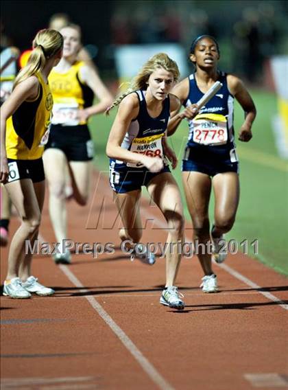 Thumbnail 2 in 44th Arcadia Invitational (Saturday's Girls Field Events) photogallery.