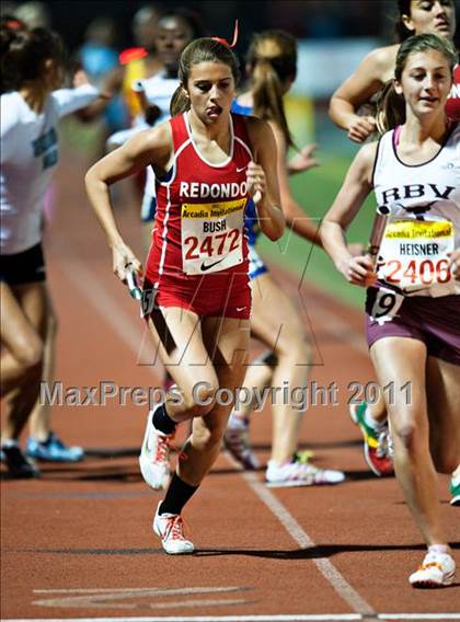 Thumbnail 3 in 44th Arcadia Invitational (Saturday's Girls Field Events) photogallery.