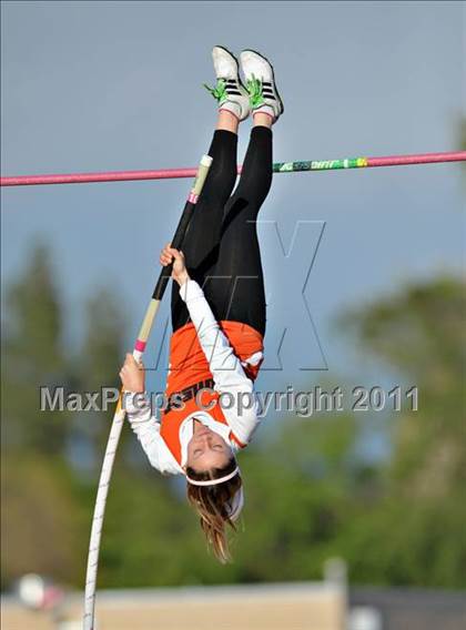 Thumbnail 1 in 44th Arcadia Invitational (Saturday's Girls Field Events) photogallery.