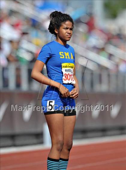 Thumbnail 2 in 44th Arcadia Invitational (Saturday's Girls Field Events) photogallery.