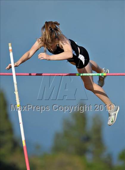 Thumbnail 3 in 44th Arcadia Invitational (Saturday's Girls Field Events) photogallery.