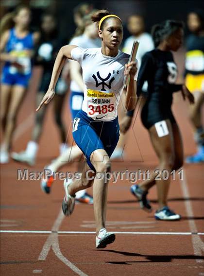 Thumbnail 2 in 44th Arcadia Invitational (Saturday's Girls Field Events) photogallery.