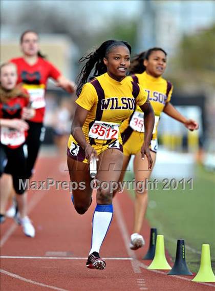 Thumbnail 3 in 44th Arcadia Invitational (Saturday's Girls Field Events) photogallery.