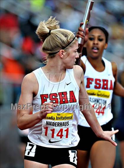 Thumbnail 2 in 44th Arcadia Invitational (Saturday's Girls Field Events) photogallery.