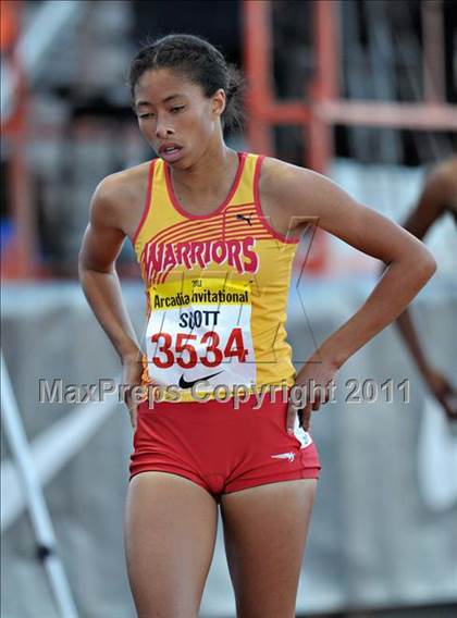 Thumbnail 1 in 44th Arcadia Invitational (Saturday's Girls Field Events) photogallery.