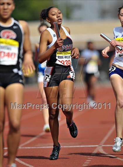 Thumbnail 1 in 44th Arcadia Invitational (Saturday's Girls Field Events) photogallery.