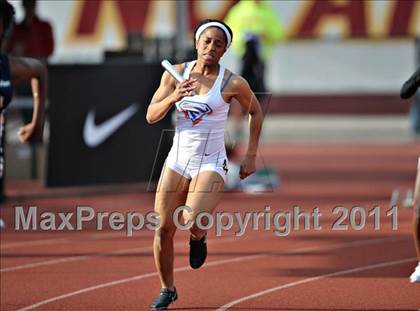 Thumbnail 2 in 44th Arcadia Invitational (Saturday's Girls Field Events) photogallery.