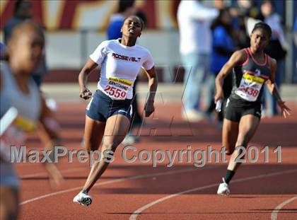 Thumbnail 2 in 44th Arcadia Invitational (Saturday's Girls Field Events) photogallery.