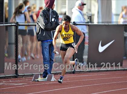 Thumbnail 2 in 44th Arcadia Invitational (Saturday's Girls Field Events) photogallery.
