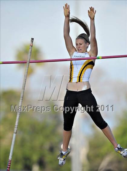 Thumbnail 2 in 44th Arcadia Invitational (Saturday's Girls Field Events) photogallery.