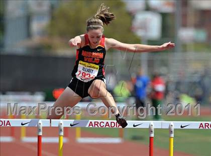 Thumbnail 2 in 44th Arcadia Invitational (Saturday's Girls Field Events) photogallery.