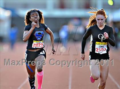 Thumbnail 3 in 44th Arcadia Invitational (Saturday's Girls Field Events) photogallery.