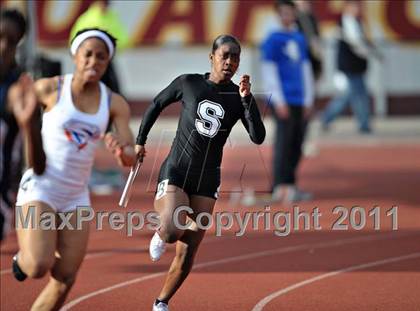 Thumbnail 3 in 44th Arcadia Invitational (Saturday's Girls Field Events) photogallery.