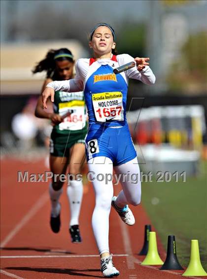 Thumbnail 2 in 44th Arcadia Invitational (Saturday's Girls Field Events) photogallery.