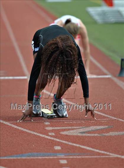 Thumbnail 1 in 44th Arcadia Invitational (Saturday's Girls Field Events) photogallery.