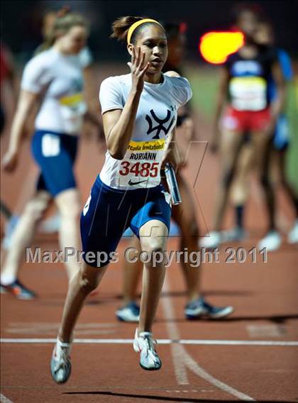 Thumbnail 1 in 44th Arcadia Invitational (Saturday's Girls Field Events) photogallery.