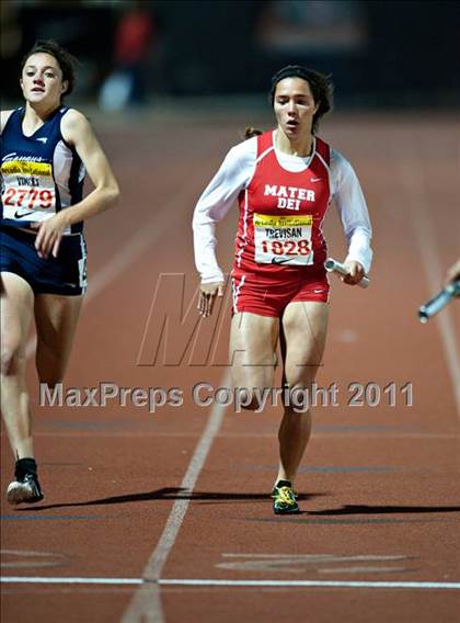 Thumbnail 2 in 44th Arcadia Invitational (Saturday's Girls Field Events) photogallery.