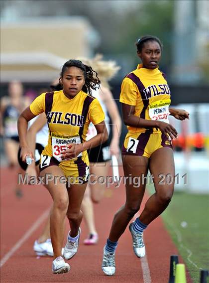 Thumbnail 1 in 44th Arcadia Invitational (Saturday's Girls Field Events) photogallery.
