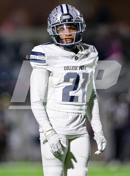 Thumbnail 1 in College Park @ Klein Collins (UIL 6A Football D2 Area playoffs) photogallery.