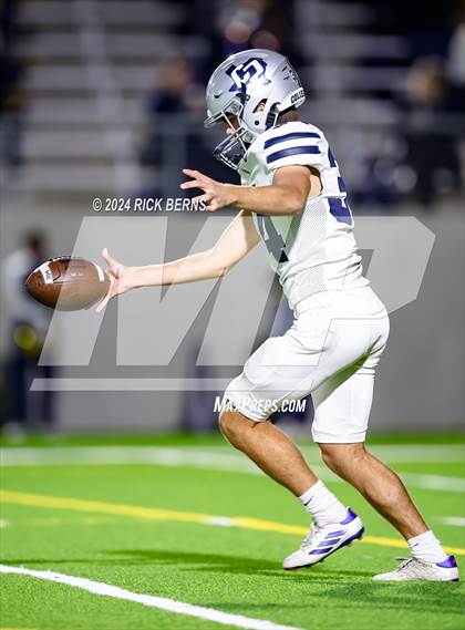 Thumbnail 2 in College Park @ Klein Collins (UIL 6A Football D2 Area playoffs) photogallery.
