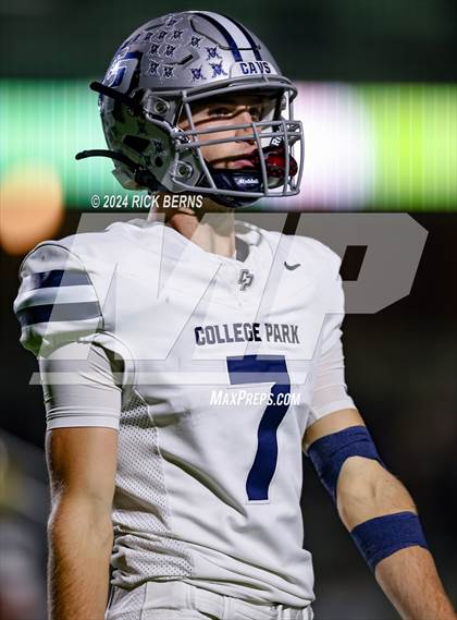 Thumbnail 3 in College Park @ Klein Collins (UIL 6A Football D2 Area playoffs) photogallery.