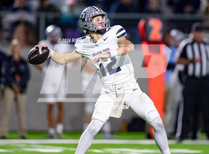 Thumbnail 1 in College Park @ Klein Collins (UIL 6A Football D2 Area playoffs) photogallery.