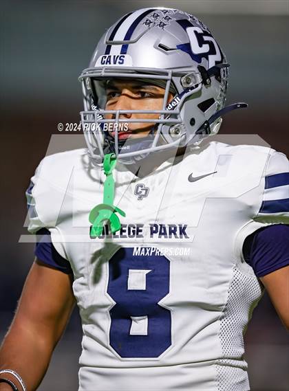 Thumbnail 1 in College Park @ Klein Collins (UIL 6A Football D2 Area playoffs) photogallery.