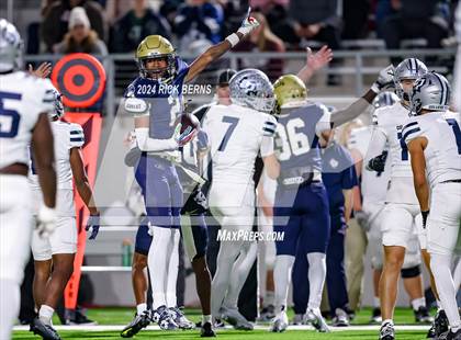 Thumbnail 1 in College Park @ Klein Collins (UIL 6A Football D2 Area playoffs) photogallery.
