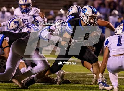 Thumbnail 2 in Lincoln East @ Creighton Prep photogallery.