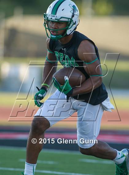 Thumbnail 2 in Carroll @ Coppell photogallery.