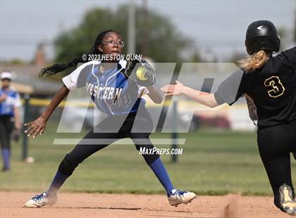 Thumbnail 1 in Western @ Magnolia photogallery.