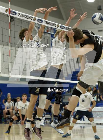 Thumbnail 1 in Notre Dame (SO) vs. Calabasas (CIF SS D2 Final) photogallery.
