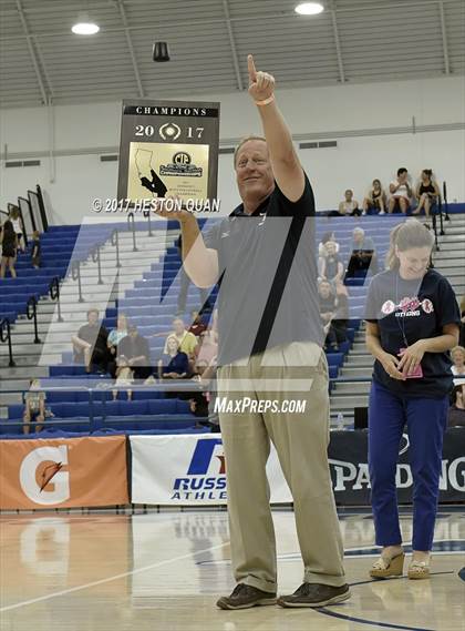 Thumbnail 2 in Notre Dame (SO) vs. Calabasas (CIF SS D2 Final) photogallery.
