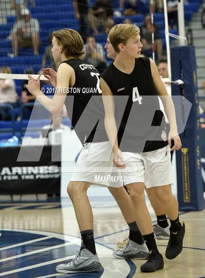 Thumbnail 2 in Notre Dame (SO) vs. Calabasas (CIF SS D2 Final) photogallery.