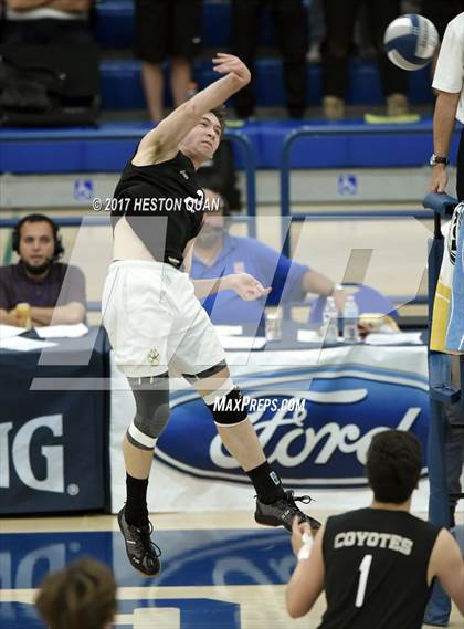 Thumbnail 2 in Notre Dame (SO) vs. Calabasas (CIF SS D2 Final) photogallery.