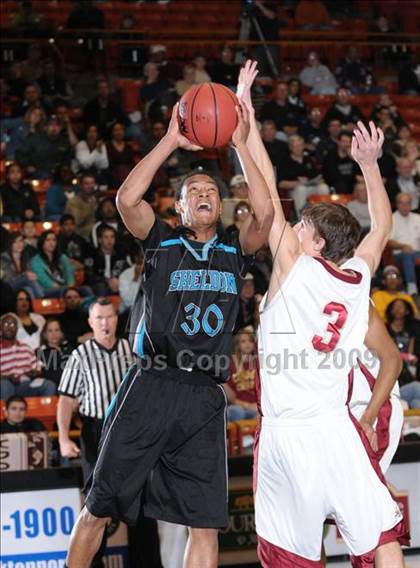 Thumbnail 1 in Golden Valley vs. Sheldon (CIF SJS D1 Playoffs) photogallery.