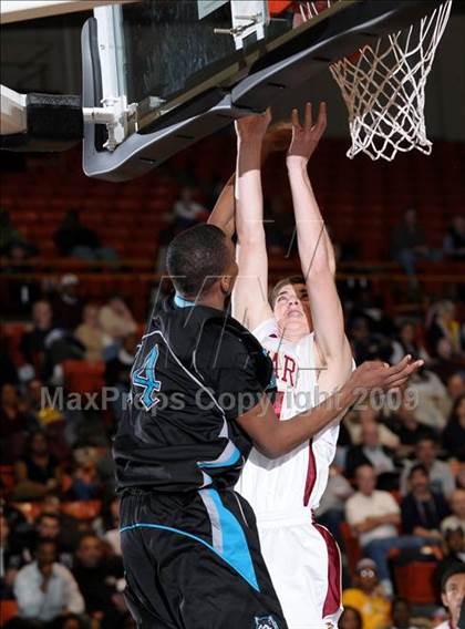 Thumbnail 2 in Golden Valley vs. Sheldon (CIF SJS D1 Playoffs) photogallery.