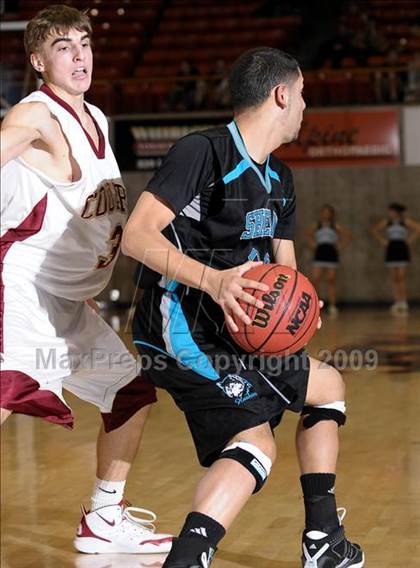 Thumbnail 3 in Golden Valley vs. Sheldon (CIF SJS D1 Playoffs) photogallery.